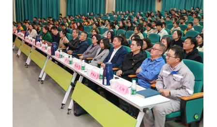 黨建簽約筑橋梁 靈芝科普育新苗——安惠董事長陳惠走進(jìn)竹行小學(xué)